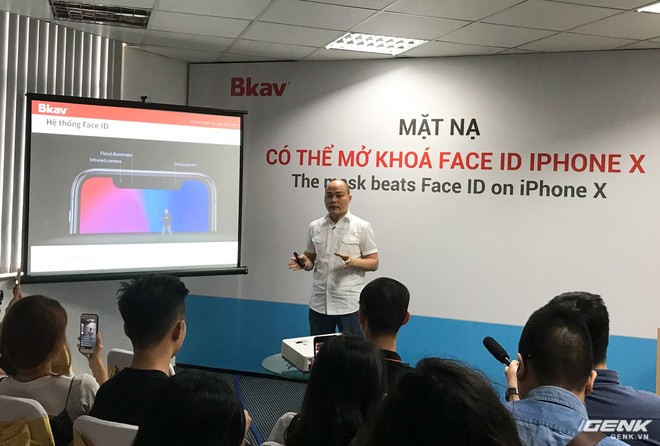  Ông Nguyễn Tử Quảng nói BKAV đã thấy được lỗ hổng của Face ID ngay từ khi Apple giới thiệu iPhone X hồi đâu tháng 9 