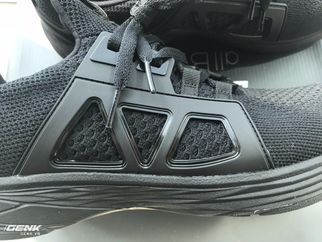 Đánh giá chi tiết 1 trong 100 đôi Bitis Hunter X Midnight Black đầu tiên: đế giống Nike đến lạ, chất lượng tốt, giá chưa đến 1 triệu - Ảnh 17.