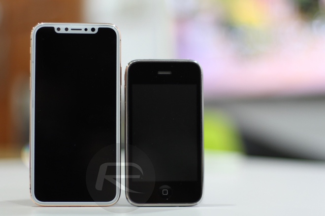  iPhone X Blush Gold với iPhone 3G/3Gs 