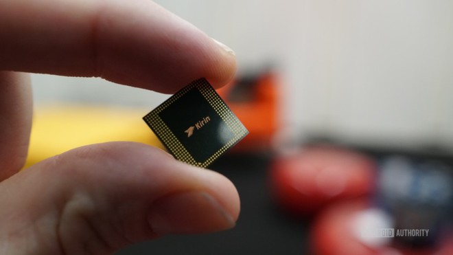  Kirin 970, con chip được dùng để thực hiện tham vọng tạo ra chiếc điện thoại AI thật sự của Huawei. 