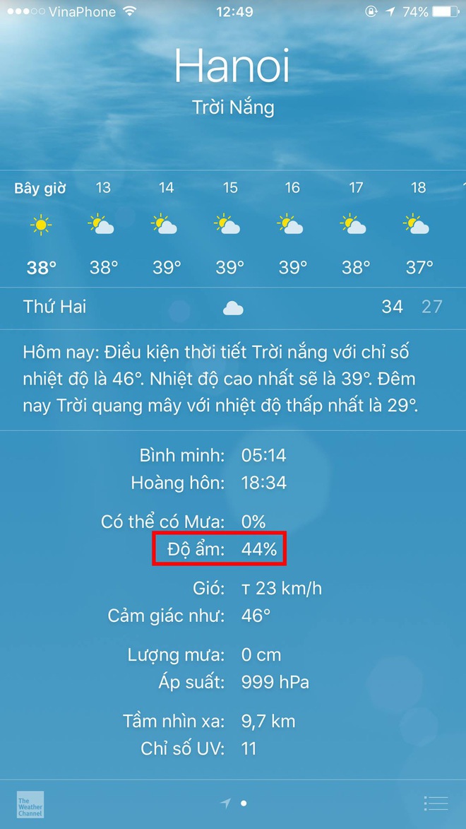 Bức ảnh trên được chụp vào thời điểm gần 1h chiều ngày 3/6/2017, và độ ẩm ở Hà Nội chỉ là 44%.