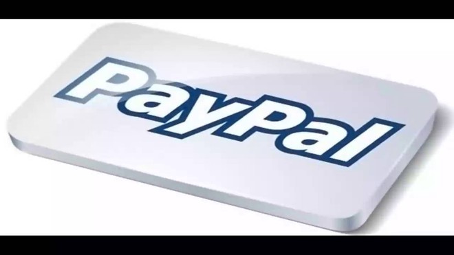 X.com đã sát nhập với Confinity và đổi tên lại thành PayPal. 