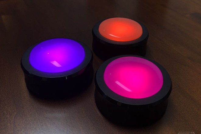 Amazon trình làng Echo Buttons, một chiếc nút phát sáng giá 10 USD - Ảnh 2.