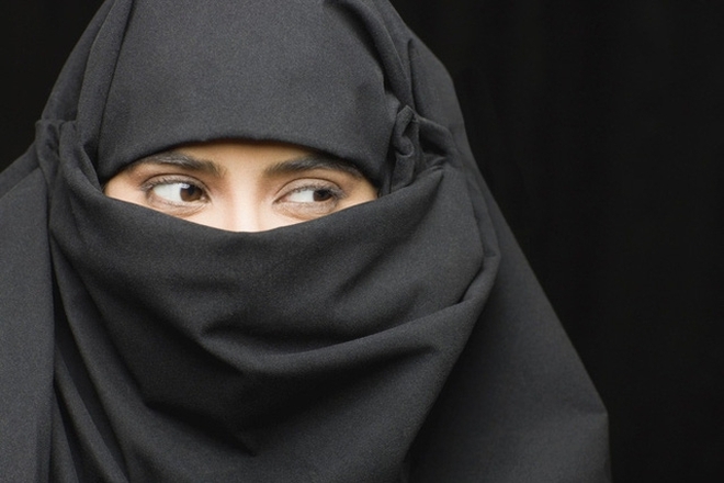  Burka - Trang phục truyền thống của phụ nữ Ả Rập 