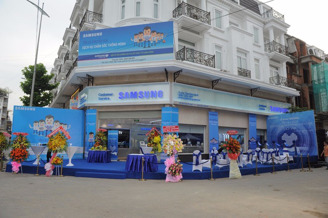 Samsung khai trương Trung tâm Chăm sóc Khách hàng Cao cấp tại Tp. Hồ Chí Minh, đa dạng hóa trải nghiệm cho người dùng - Ảnh 2.