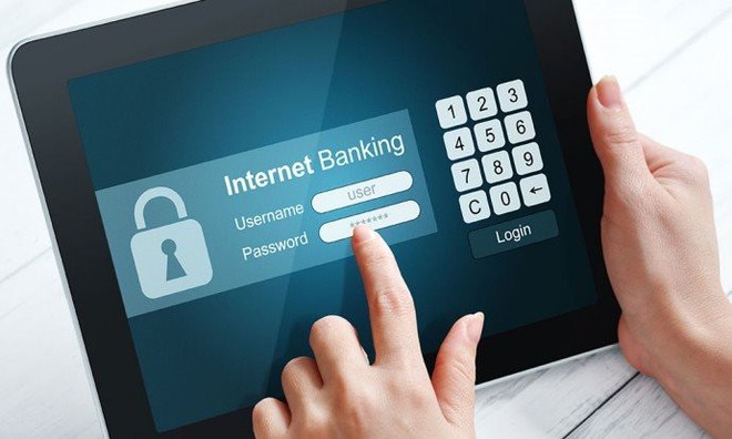 Lo ngại bảo mật, nhiều người dùng rụt rè với Internet Banking - Ảnh 1.