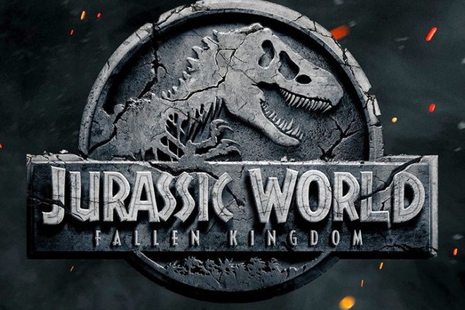 Jurassic World: Fallen Kingdom ra mắt trailer chính thức: Chris Pratt thoát chết nhờ khủng long bạo chúa - Ảnh 1.