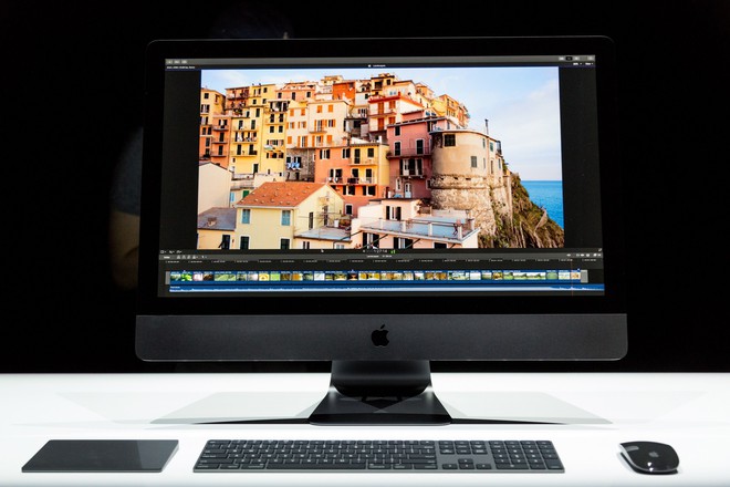 iMac Pro sẽ lên kệ vào ngày 14/12, giá khởi điểm 5.000 USD - Ảnh 1.