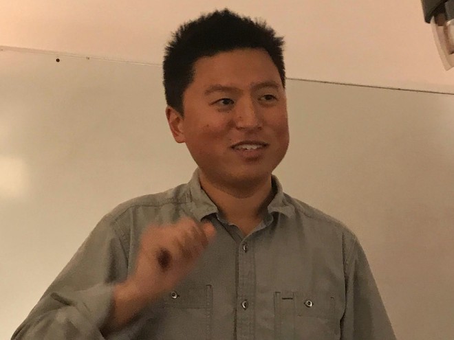  Nhà sáng lập kiêm CTO của Avegant, Ed Tang 