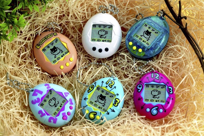  Doanh số Tamagotchi bắt đầu giảm nhanh từ năm 2011. 