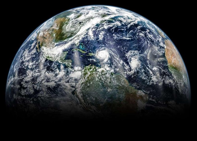  Katia, Irma và Jose (từ trái qua phải) là 3 cơn bão mà NASA đã chụp lại được một cách đáng chú ý. 