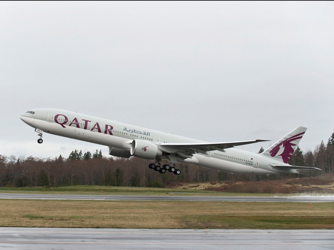  Boeing 777 với logo của hãng hàng không Qatar. 