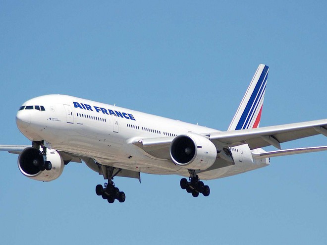  Boeing 777 với logo của hãng hàng không Air France. 