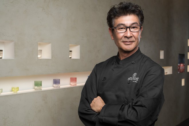  Ông Hiroshi Kimura, đầu bếp và cũng chính là chủ nhà hàng 
