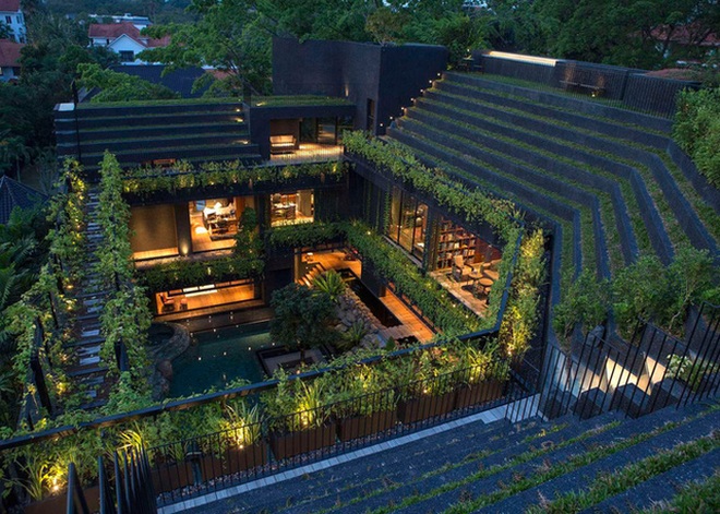  Một ngôi nhà khác cũng khá ấn tượng do nhà thiết kế Maria Warner Wong. 