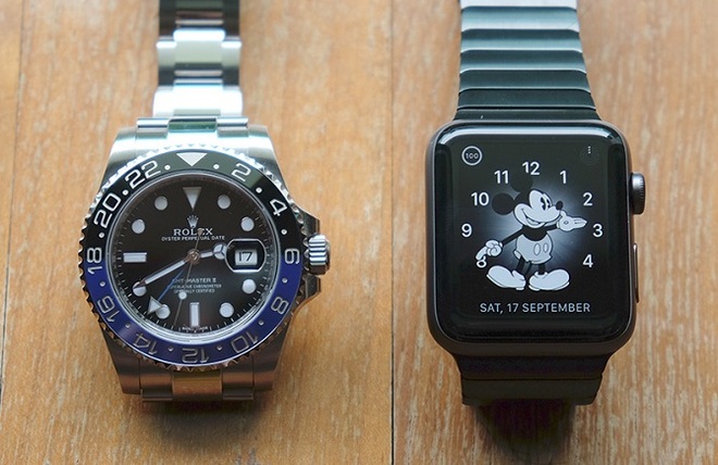  Apple Watch và Rolex chỉ có 3 điểm chung: cùng là đồng hồ, cùng được thống kê qua doanh số và cùng được đeo trên cổ tay. Chính điểm chung thứ 3 sẽ giúp Apple đe dọa đến Swiss Watch. 