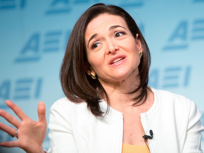  COO của Facebook, Sheryl Sandberg, người khởi xướng phúc lợi đông lạnh trứng cho nhân viên nữ 