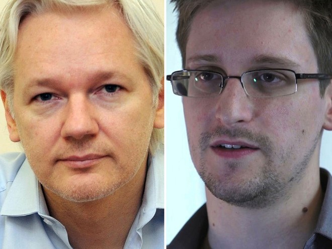  Julian Assange và Edward Snowden 