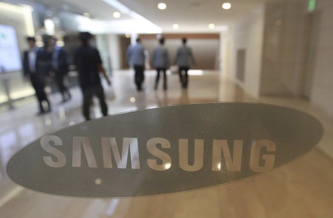 Samsung Display trì hoãn xây dựng nhà máy OLED do lo ngại nhu cầu yếu và Apple có thể ngừng bán iPhone X - Ảnh 1.