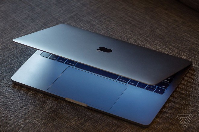 Apple sẽ ra mắt ba mẫu máy tính Mac mới trong năm nay, tất cả đều sử dụng chip do chính Apple phát triển - Ảnh 1.