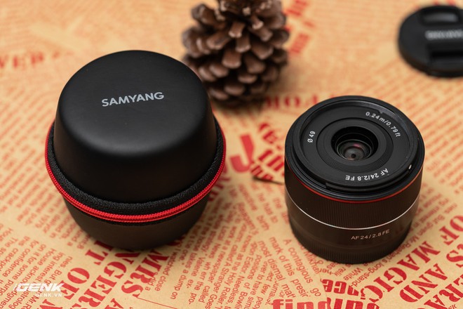 Trải nghiệm Samyang 24mm f/2.8 FE: Ống kính góc rộng giá rẻ, dùng có vui vẻ? - Ảnh 2.