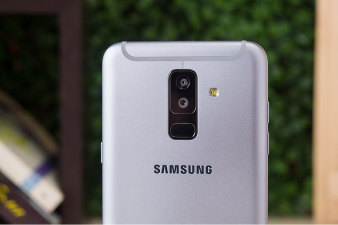 Galaxy P30 sẽ có tên chính thức là Samsung Galaxy A6s - Ảnh 1.