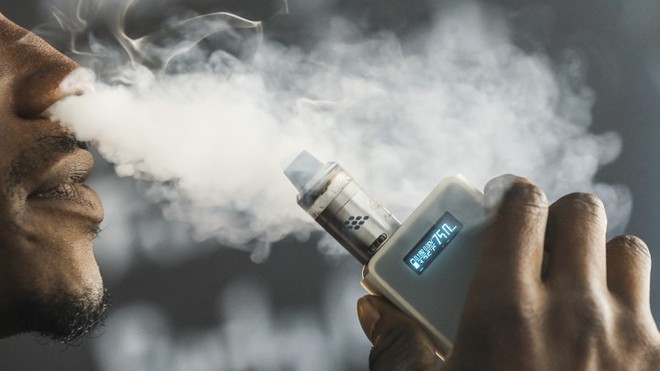 Nghiên cứu mới chứng minh thuốc lá điện tử gây hại cho phổi hơn cả thuốc lá truyền thống - Ảnh 2.