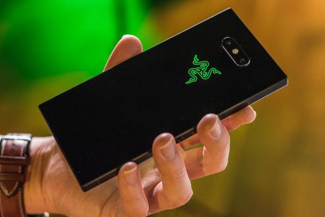 Đây là 5 tính năng hấp dẫn trên Razer Phone 2 chắc chắn sẽ khiến bạn phải động lòng “xúc” ngay em nó về nhà - Ảnh 2.