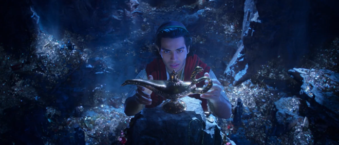 Tuổi thơ ùa về với teaser Aladdin live-action, hé lộ đèn thần và nam chính không đẹp trai cho lắm - Ảnh 1.
