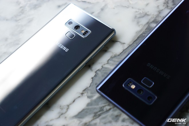 Cận cảnh Galaxy Note9 phiên bản Silver: màu bạc sang chảnh, chỉ có 1 SIM, chưa có hàng chính hãng - Ảnh 6.