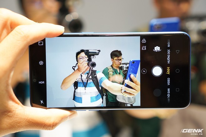 Thêm 1 thánh phá giá vừa đến Việt Nam: Realme tung 3 smartphone cấu hình ngon, camera kép nhưng giá sát ván với Xiaomi - Ảnh 6.