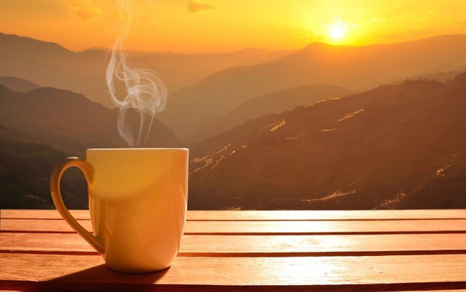 Đây là 6 chiến lược uống cà phê hiệu quả để duy trì năng lượng cho công việc và cuộc sống - Ảnh 2.