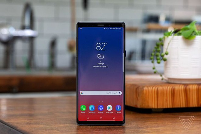 Chiếc smartphone dùng chip Snapdragon 710 đầu tiên của Samsung sẽ ra mắt vào tháng 1/2019 - Ảnh 1.