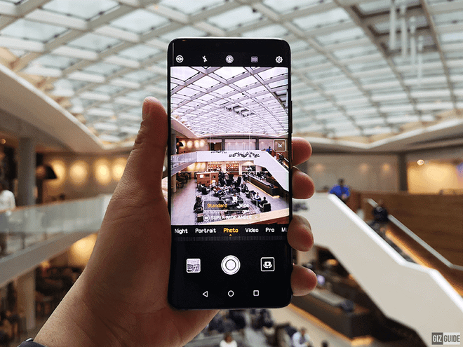 So với iPhone XS Max, Huawei Mate 20 Pro có những điểm gì để cạnh tranh? - Ảnh 6.