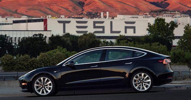 FBI và Bộ Tư pháp Mỹ điều tra nghi vấn báo cáo sai khả năng sản xuất của Tesla - Ảnh 2.