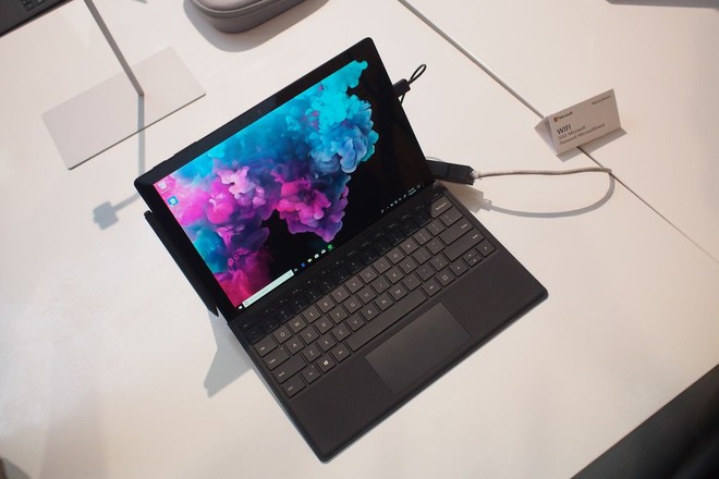 Dòng sản phẩm Surface mới đã cho thấy Microsoft đã chuyển hướng sang ăn chắc mặc bền - Ảnh 1.