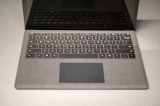 Reviewer này khẳng định Surface Laptop 2 là laptop tốt nhất năm 2018, dù 10 năm qua ông luôn khuyên nên mua MacBook - Ảnh 4.