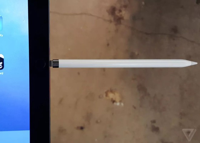 Đây là Apple Pencil 2: điều khiển cử chỉ, dính vào iPad Pro bằng từ tính và sạc không dây - Ảnh 1.