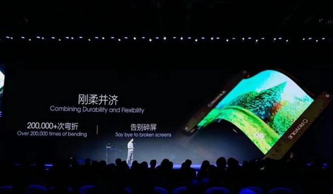 Hãng Trung Quốc vượt mặt Samsung, thương mại hóa smartphone màn hình gập đầu tiên trên thế giới, giá từ 1.290 USD - Ảnh 4.