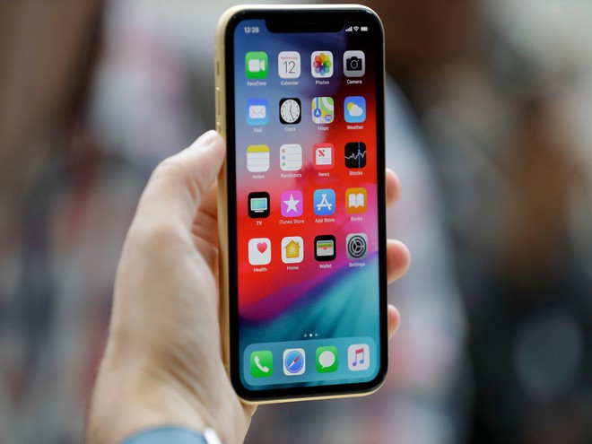 Apple đang tiến hành điều tra lỗi sóng yếu trên iPhone XS và iPhone XS Max - Ảnh 2.