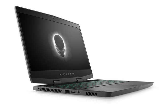 Alienware ra mắt m15: Laptop chơi game mỏng nhẹ đầu tiên của mình, cấu hình mạnh mẽ, giá bán từ 1.299 USD - Ảnh 1.