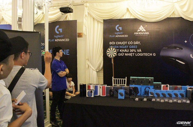 Logitech chính thức ra mắt sạc không dây PowerPlay và tai nghe G933 tại thị trường Việt Nam - Ảnh 11.