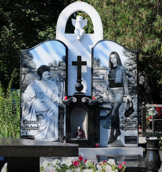 Nghĩa trang mafia độc nhất vô nhị ở Nga: Bia đá to như người thật, khắc họa quyền lực và cuộc sống xa hoa của thế giới ngầm - Ảnh 7.