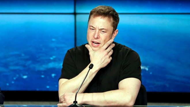 Chuyện gì xảy ra khi Elon Musk quyết định tặng thẻ tín dụng cho bất kì ai muốn có? - Ảnh 1.