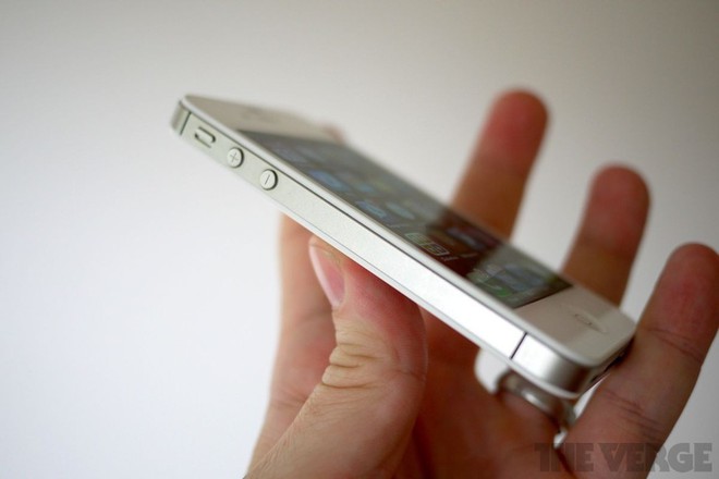 Apple có thể sẽ ra mắt dịch vụ sửa chữa và thay thế linh kiện cho các thiết bị cũ như iPhone 4S - Ảnh 1.