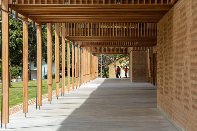 Ngôi trường làm từ gỗ và gạch bùn trong rừng nhiệt đới Brazil giành giải kiến trúc xuất sắc nhất thế giới 2018 - Ảnh 5.