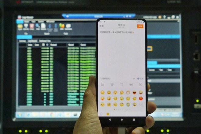 Xiaomi Mi Mix 3 bản 5G đang được thử nghiệm, sẵn sàng ra mắt vào đầu năm 2019 - Ảnh 1.