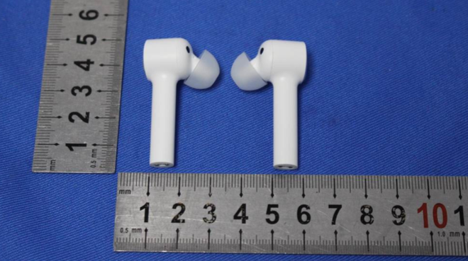 Tài liệu của FCC hé lộ tai nghe không dây Xiaomi true wireless mới, giống AirPods của Apple từ đầu đến chân - Ảnh 1.