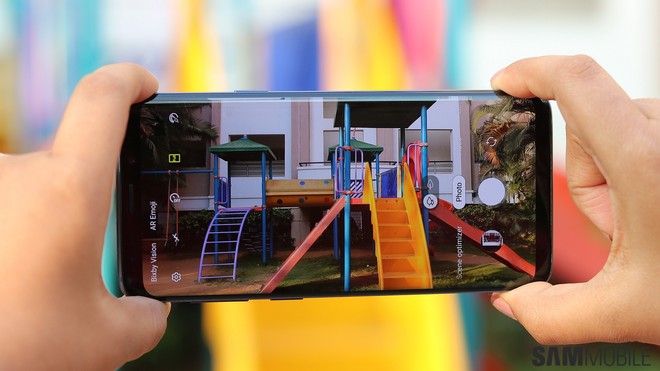 Người dùng khó chịu vì giao diện camera như iPhone của Samsung One UI - Ảnh 1.