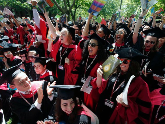 Đột nhập ký túc xá Harvard: Hóa ra sinh viên trường số 1 thế giới lại phải chịu cảnh sống chen chúc, chật chội như vậy - Ảnh 15.